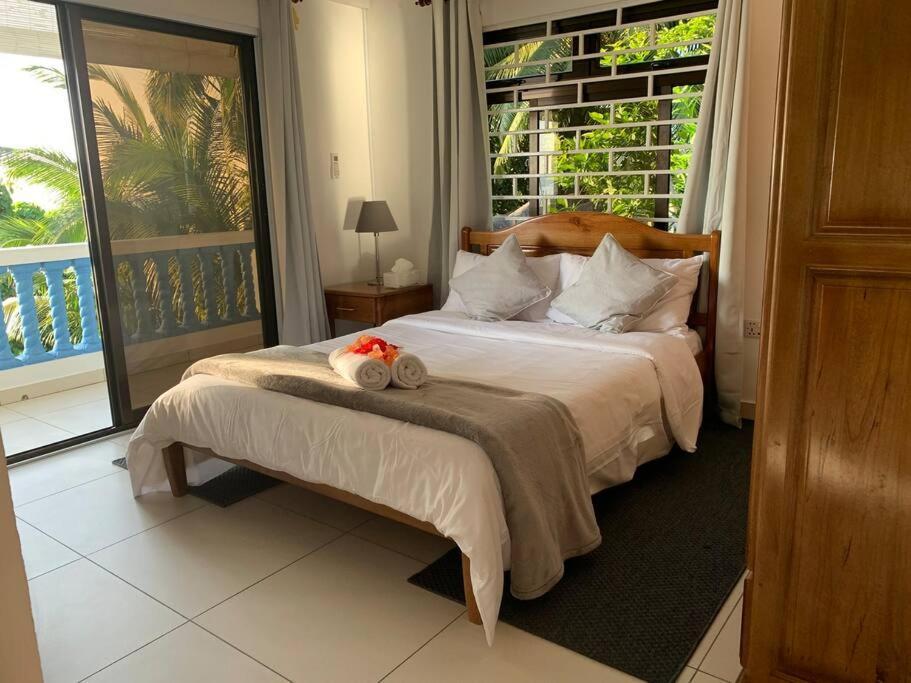 Crystal Apartments Seychelles Seaview Ground Floor Glacis  Екстер'єр фото